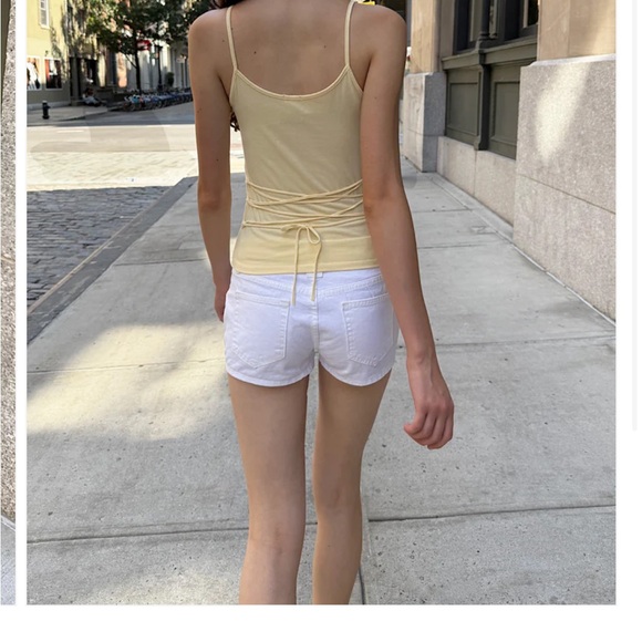 Brandy Melville Victoria Yellow Tank - Picture 5 of 5
